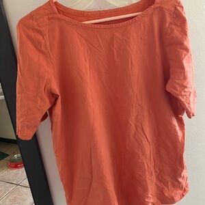 FINAL MARKDOWN Ladies Roamans tee medium